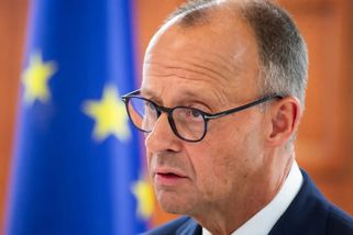 Vítězství AfD opět spustilo debaty o jejím zákazu, Merz naznačuje možná opatření - Echo24.cz